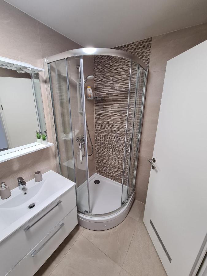 Apartment Malmar One *